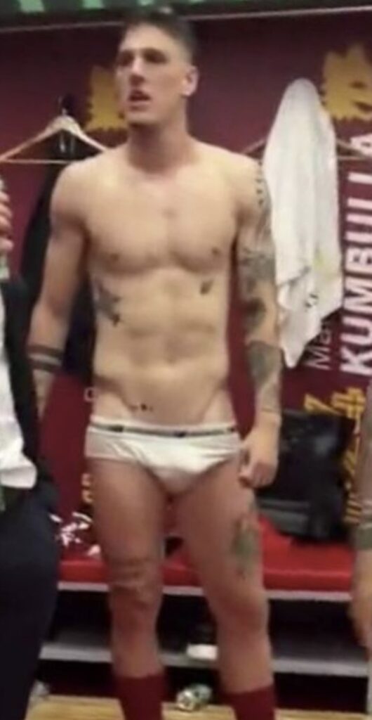 Italian footballer Nicolo Zaniolo and his big bulge